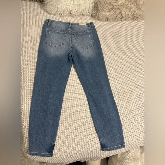 Ceros Stylish Blue Women's Skinny Jeans - Picture 2 of 10